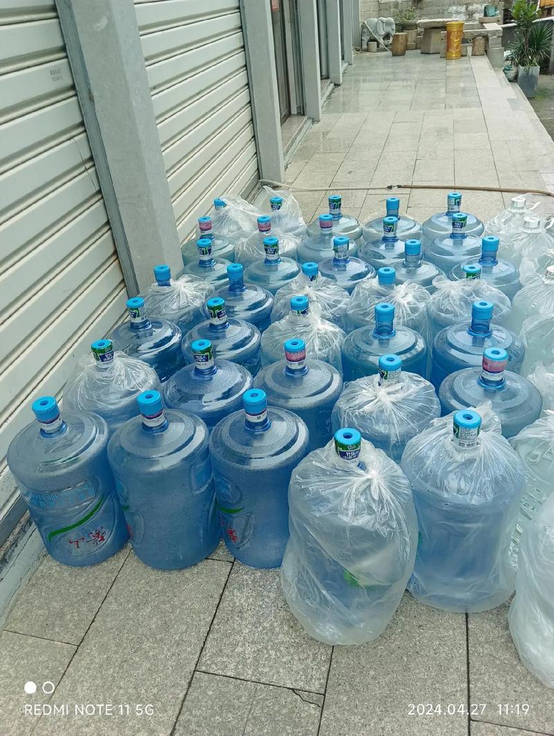 紫山桶水 泉州市區(qū)優(yōu)質(zhì)泡茶山泉水經(jīng)銷商，桶裝水送貨上門